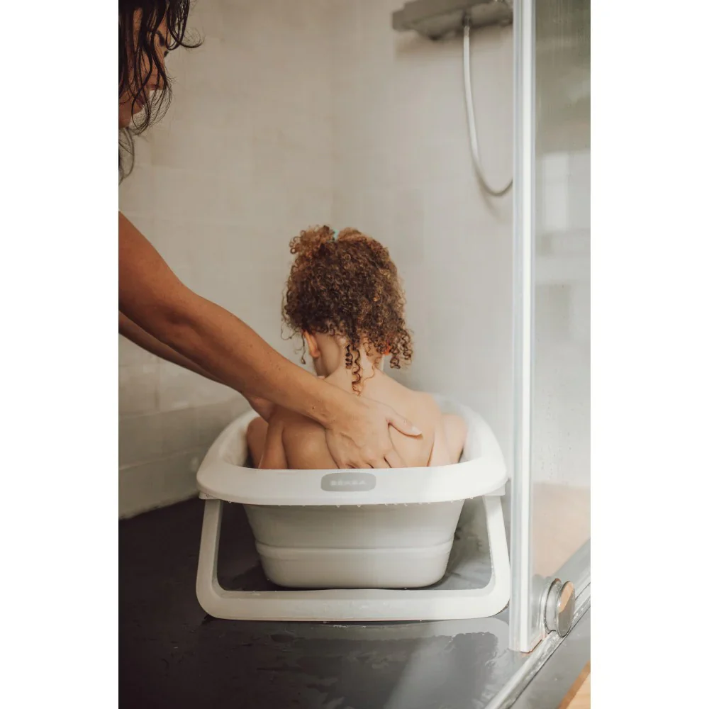 Beaba Eazy Pop Foldable Bath - Velvet Grey - Image 14