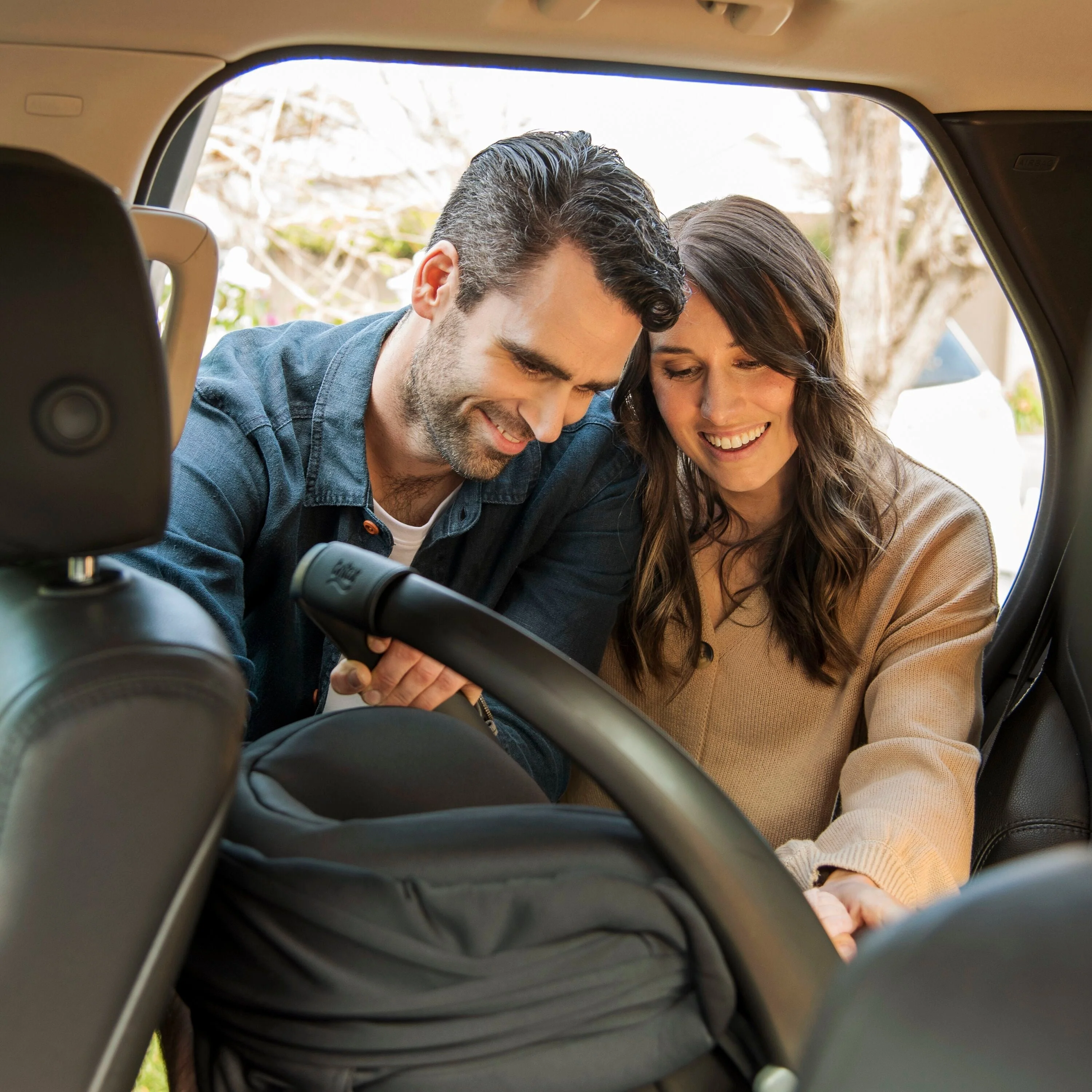 Britax B-Pod LITE Baby Capsule + ClickTight Base - Image 6