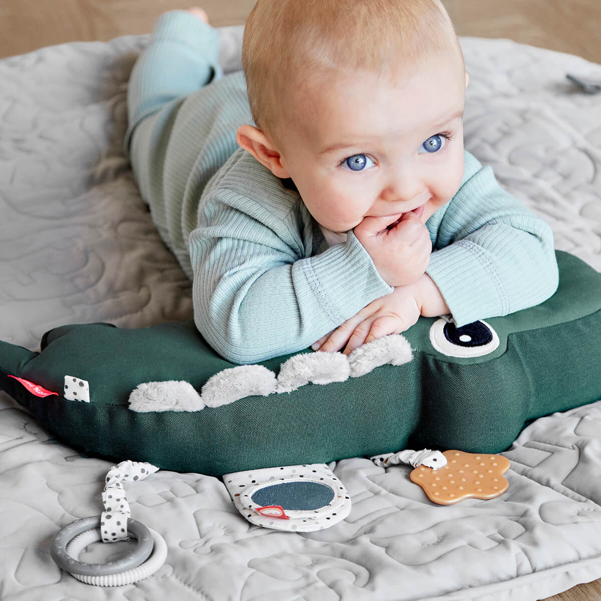 Done by Deer Croco Tummy Time Activity Toy Green - Image 3
