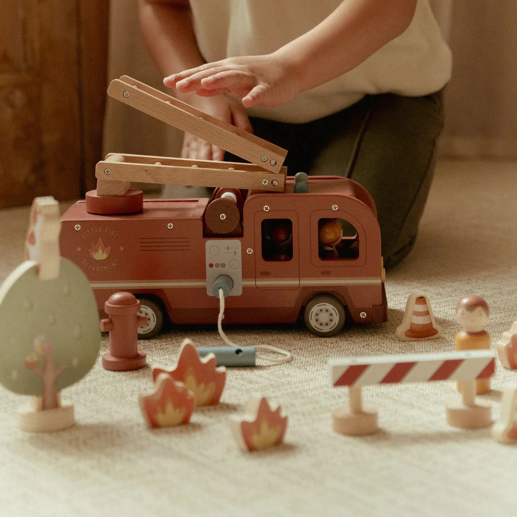 Little Dutch Wooden Fire Truck Set - Image 4