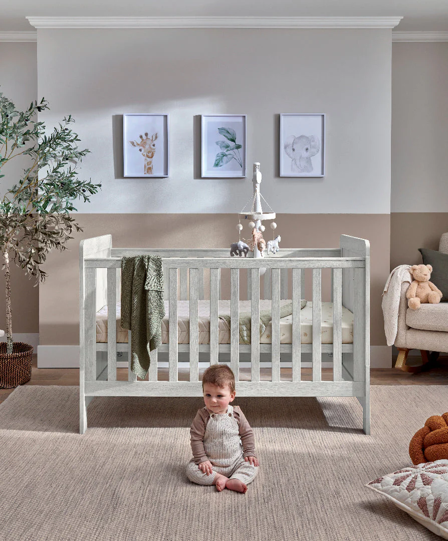 Mamas & Papas Atlas 7 Piece Set  White Wash - Image 2