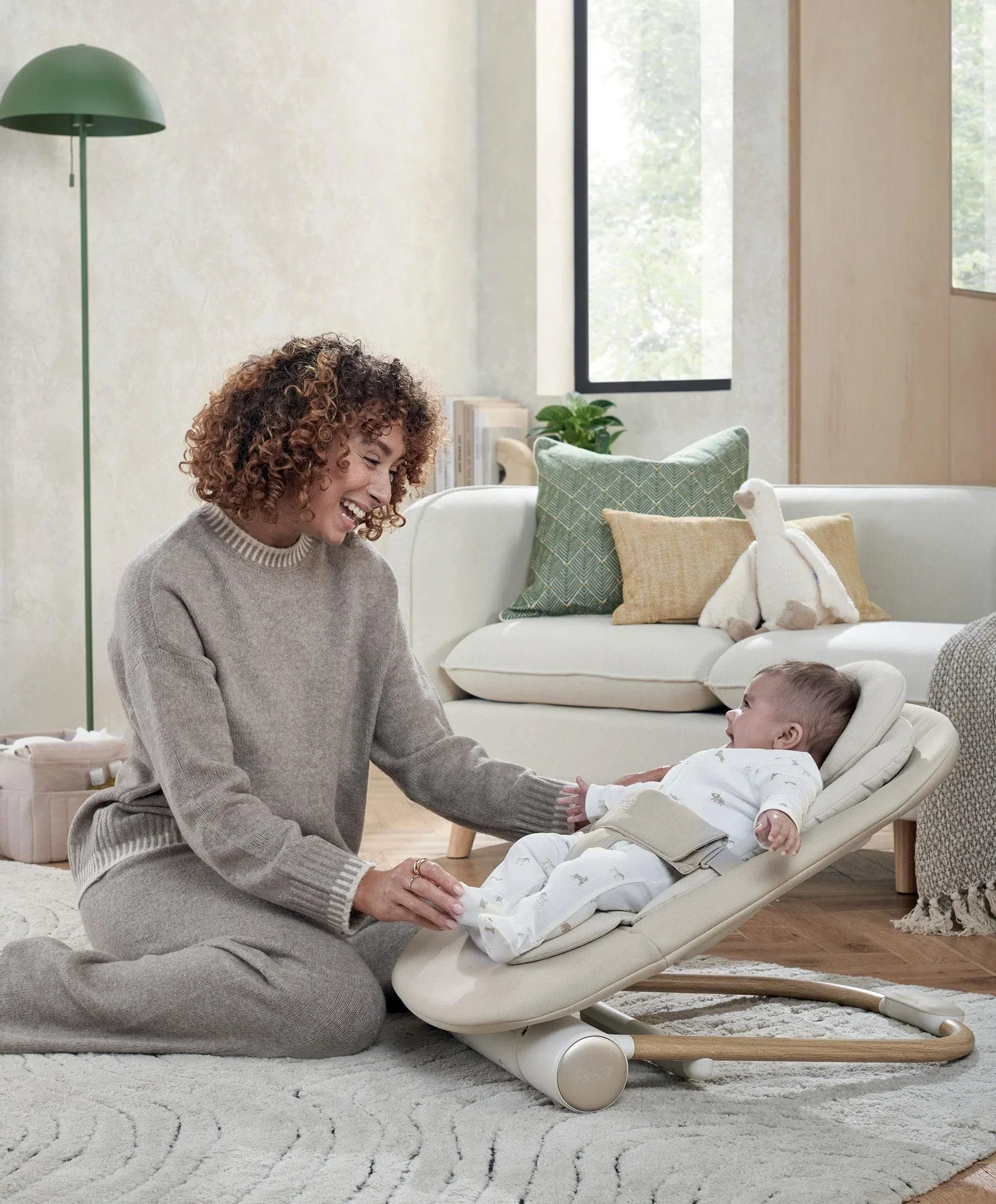 Mamas & Papas Eno Highchair, Bouncer & Cushion Complete Bundle - Cashmere - Image 6