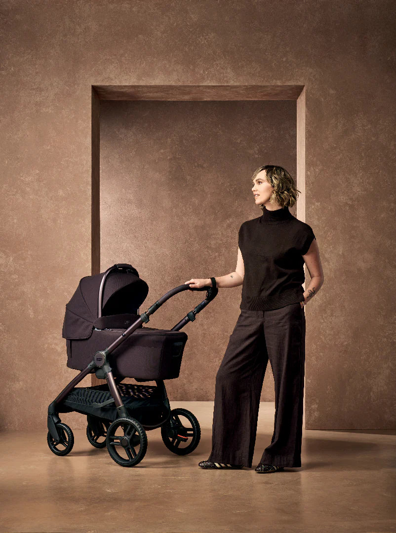 Mamas & Papas Ocarro2 All -Terrain Pram Bundle - Americano - Bonus Gift - Image 4