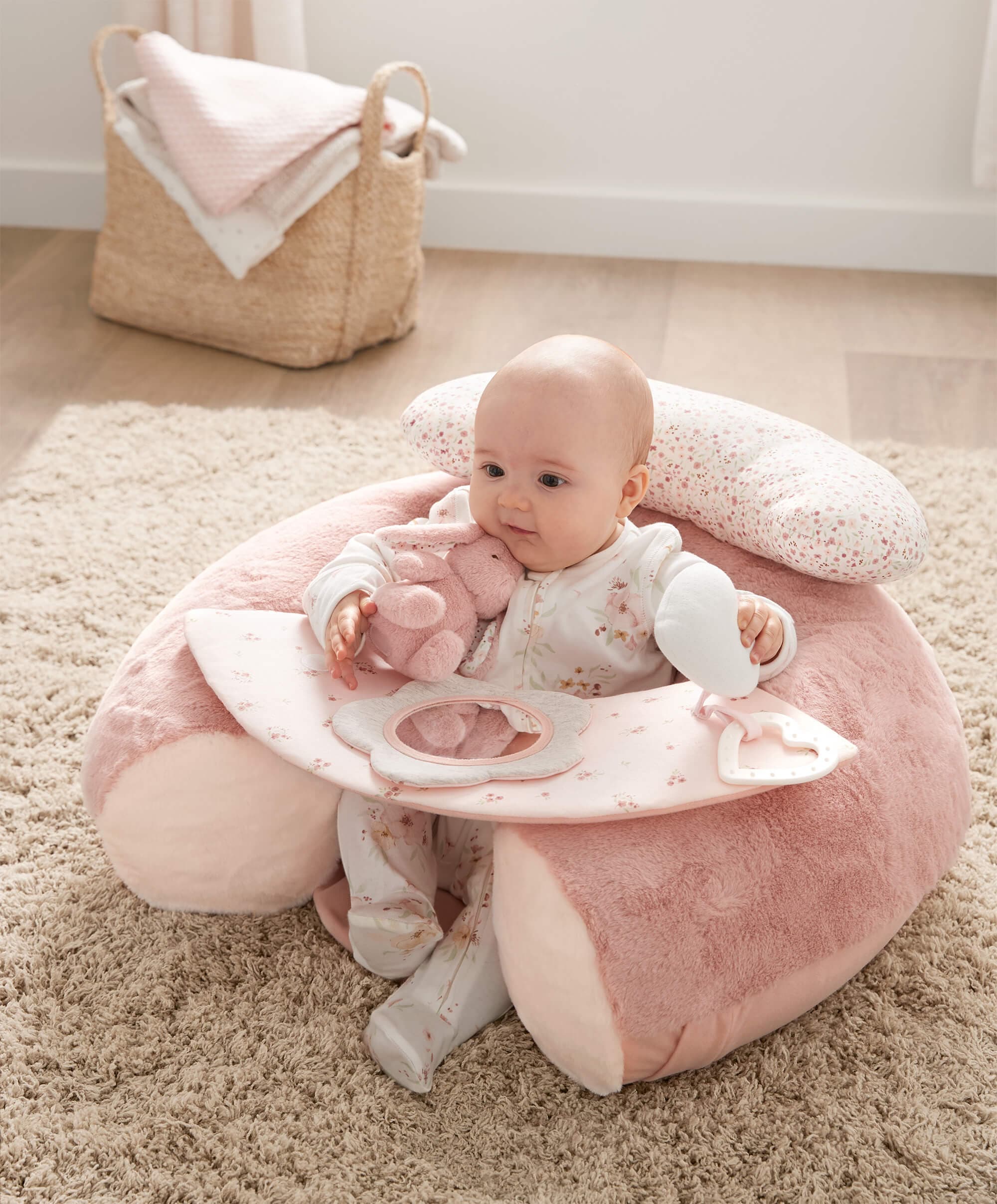 Mamas & Papas Sit & Play Floor Seat -Welcome to the World Pink - Image 6