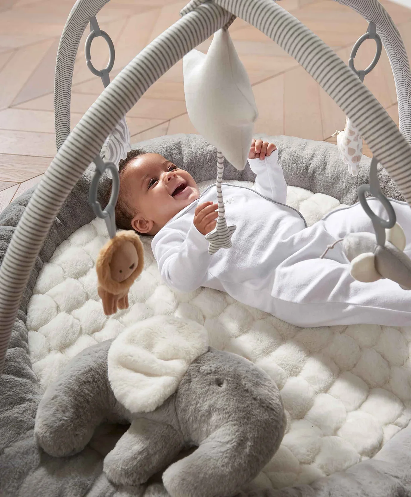 Mamas & Papas Playmat Bundle (3 Pieces) - Welcome to the World Grey - Image 3
